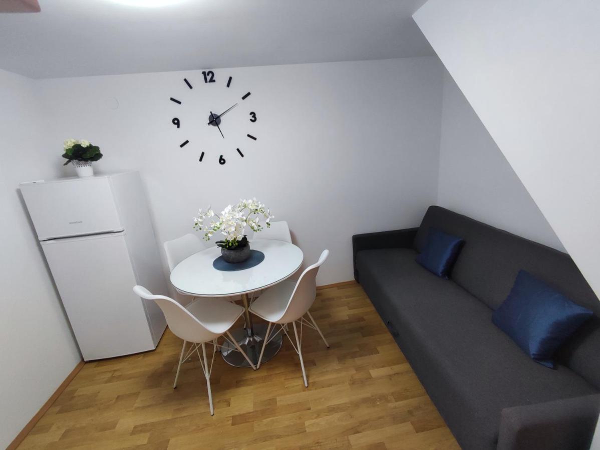 KaštelaStone House Lovric公寓 外观 照片